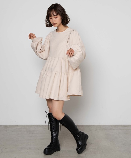 WEGO(ウィゴー)の「WEGO/ティアードチュニックワンピース(ワンピース・レディース・ブラック/アイボリー・FREE)」の8枚目の写真