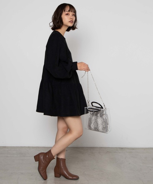 WEGO(ウィゴー)の「WEGO/ティアードチュニックワンピース(ワンピース・レディース・ブラック/アイボリー・FREE)」の5枚目の写真