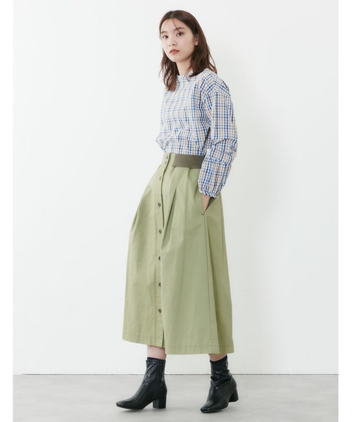 POU DOU DOU（プードゥドゥ）の「ウエストリブ使いタックスカート（スカート・レディース・インディゴブルー/イエロー/カーキ/キナリ・3）」の6枚目の写真