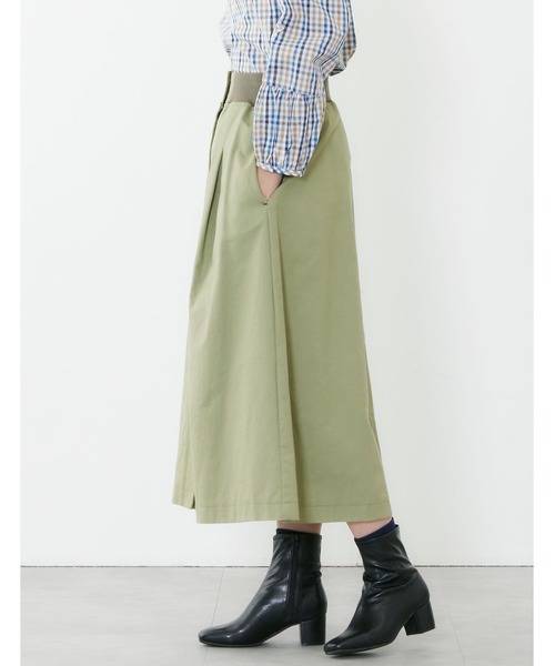 POU DOU DOU（プードゥドゥ）の「ウエストリブ使いタックスカート（スカート・レディース・インディゴブルー/イエロー/カーキ/キナリ・3）」の9枚目の写真