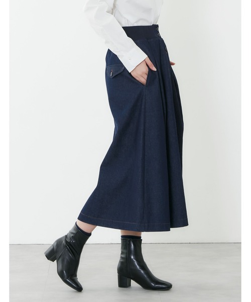 POU DOU DOU（プードゥドゥ）の「ウエストリブ使いタックスカート（スカート・レディース・インディゴブルー/イエロー/カーキ/キナリ・3）」の14枚目の写真