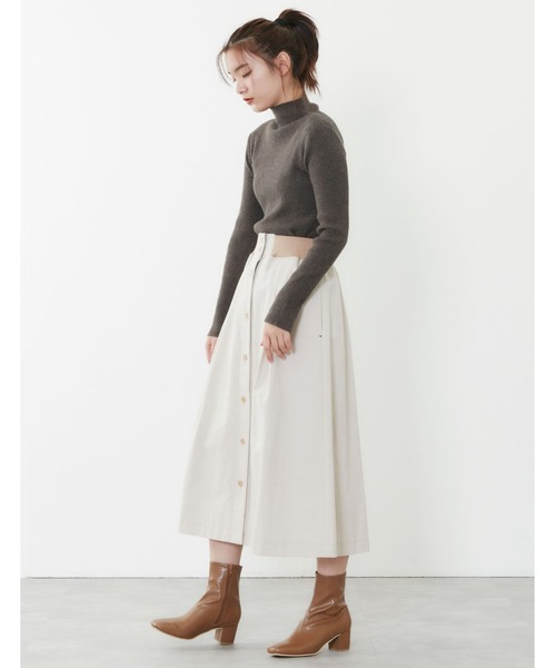 POU DOU DOU（プードゥドゥ）の「ウエストリブ使いタックスカート（スカート・レディース・インディゴブルー/イエロー/カーキ/キナリ・3）」の21枚目の写真