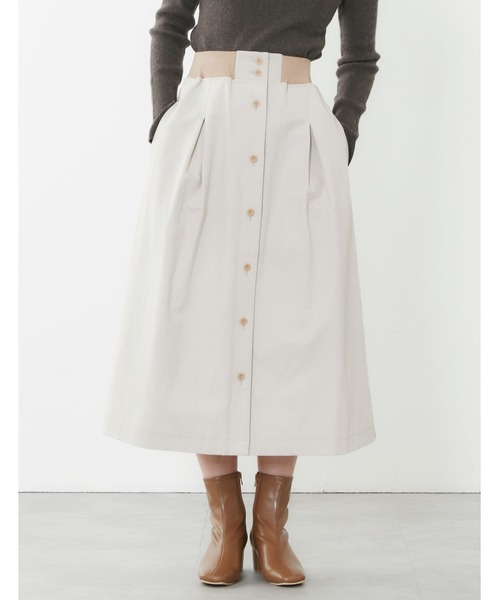 POU DOU DOU（プードゥドゥ）の「ウエストリブ使いタックスカート（スカート・レディース・インディゴブルー/イエロー/カーキ/キナリ・3）」の22枚目の写真