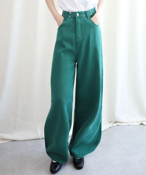 aimoha（アイモハ）の「2WAYデザインジーンズデニム深めのウエストタックハイウエストデニムパンツ（デニムパンツ・レディース・ホワイト/ネイビー/イエロー/ブルー/ピンク/ブラック/ライトブルー/スモークピンク/ブラウン/レッド/グリーン/ベージュ/パープル/ライトグリーン/ダークブルー/ダークグリーン/ダークグレー・X-SMALL/SMALL/MEDIUM/LARGE/X-LARGE）」の6枚目の写真