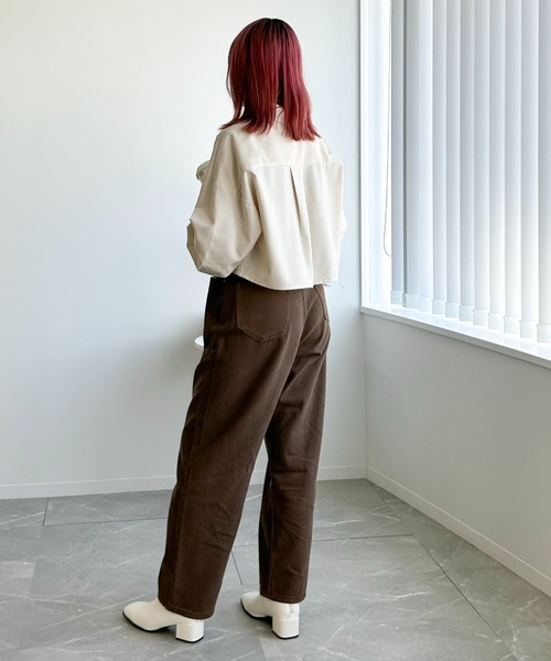 aimoha（アイモハ）の「2WAYデザインジーンズデニム深めのウエストタックハイウエストデニムパンツ（デニムパンツ・レディース・ホワイト/ネイビー/イエロー/ブルー/ピンク/ブラック/ライトブルー/スモークピンク/ブラウン/レッド/グリーン/ベージュ/パープル/ライトグリーン/ダークブルー/ダークグリーン/ダークグレー・X-SMALL/SMALL/MEDIUM/LARGE/X-LARGE）」の22枚目の写真