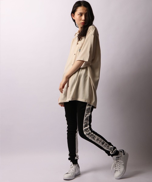 POWER TO THE PEOPLE(パワートゥーザピープル)の「POWER TO THE PEOPLE 刺繍開襟とろみシャツ(シャツ/ブラウス・メンズ・ブラック/パープル/ピンク/オレンジ/ブルー/アイボリー/ミント/ホワイト系その他/ブラック系その他/グリーン系その他/ダークブルー/ホワイト系その他2・LL/S/M/L)」の19枚目の写真