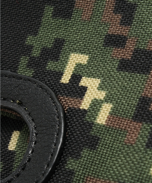 VENCEEXCHANGE（ヴァンスエクスチェンジ）の「デジタルメイサイクラッチBAG（クラッチバッグ・メンズ・グリーン・FREE）」の3枚目の写真