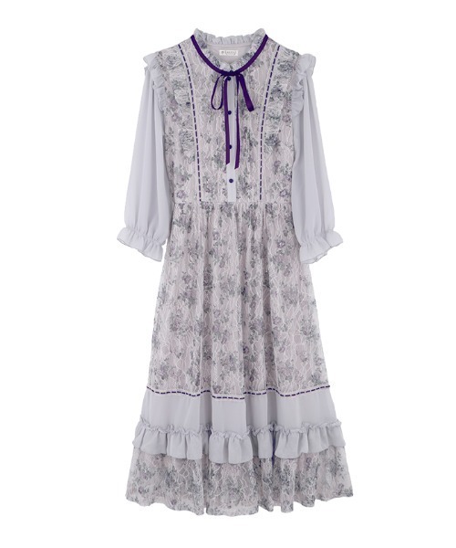 axes femmeキャミソールチュートップお花の刺繍とレースとフリルワンピ姫系 axes femme 】フリルレースキャミソール 刺繍入りホワイト