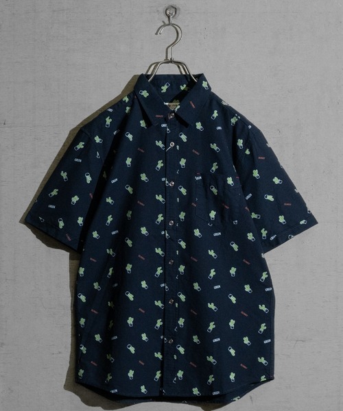 Candy Fantasy（キャンディーファンタジー）の「【a】オックス 総柄レギュラーカラー半袖シャツ（シャツ/ブラウス・メンズ・ホワイト/ベージュ/ネイビー/ブルー/ホワイト系その他/ベージュ系その他/ホワイト系その他2/ホワイト系その他4/ストライプ/ホワイト系その他3/ネイビー系1・MEDIUM/LARGE/X-LARGE）」の8枚目の写真