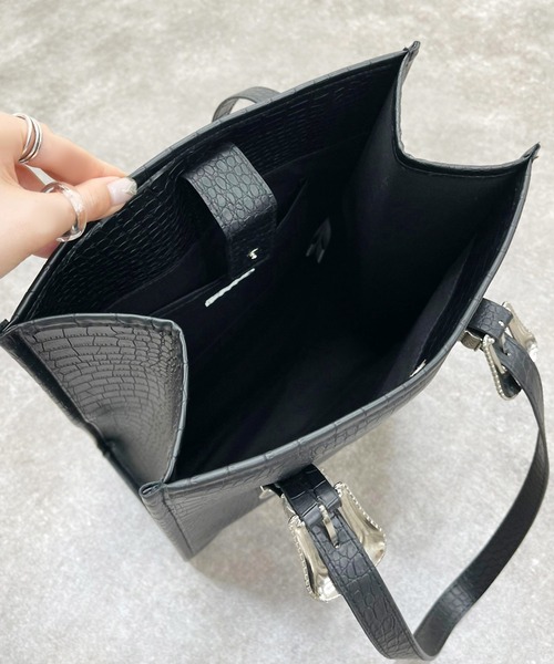 apres jour mignon（アプレジュールミニョン）の「バックルベルトスクエアバッグ 【ZOZOTOWN限定アイテム】（トートバッグ・レディース・ブラック系その他/ダークブラウン/ブラック・ONESIZE）」の11枚目の写真