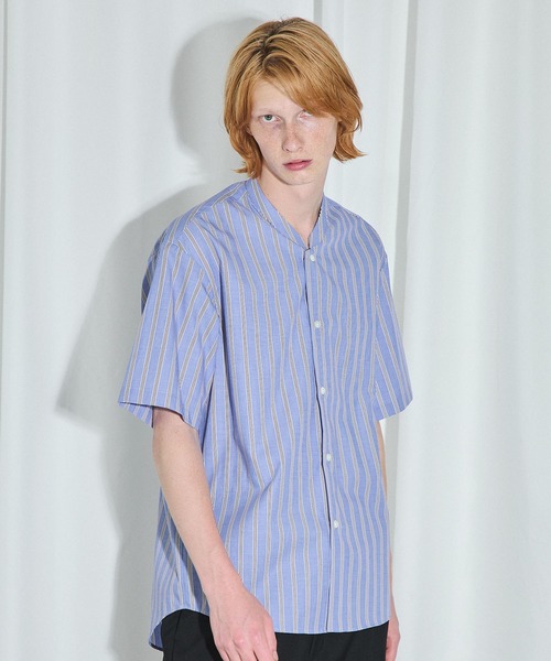 UNITED TOKYO（ユナイテッドトウキョウ）の「ストライプVネックショートスリーブシャツ（シャツ/ブラウス・メンズ・ブラック/オフホワイト/サックスブルー・1/2/3）」の10枚目の写真