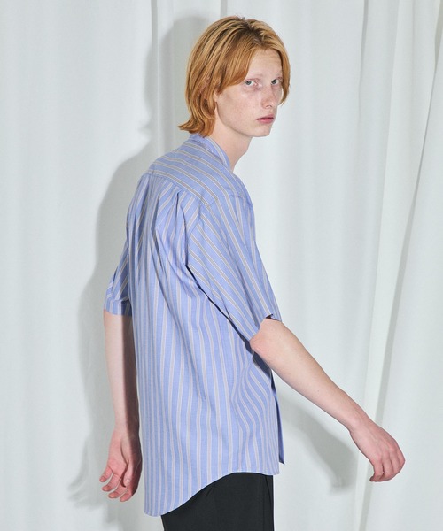 UNITED TOKYO（ユナイテッドトウキョウ）の「ストライプVネックショートスリーブシャツ（シャツ/ブラウス・メンズ・ブラック/オフホワイト/サックスブルー・1/2/3）」の13枚目の写真