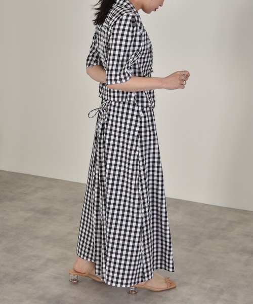 w closet（ダブルクローゼット）の「ギンガムショートジャケット（テーラードジャケット・レディース・レンガ/ブラック・FREE）」の9枚目の写真