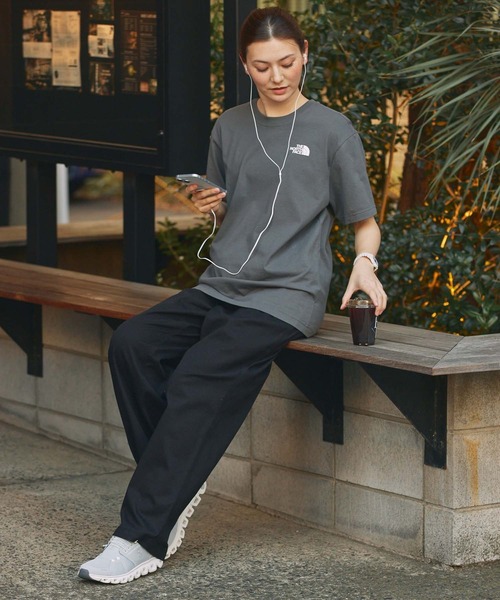 THE NORTH FACE（ザノースフェイス）の「【THE NORTH FACE / ザ・ノースフェイス】半袖 Tシャツ DAILY LOGO S/S TEE（Tシャツ/カットソー・メンズ・ホワイト/ライトグレー/ブラック/ダークネイビー/ライトベージュ/アイボリー/グレー/ライトブラウン/グレー系/ライラック/チャコールグレー/ピンク・M/L/XL/XXL/S）」の19枚目の写真