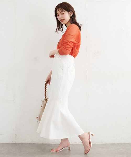 natural couture（ナチュラルクチュール）の「【WEB限定】アシメフレアデニムスカート（デニムスカート・レディース・オフホワイト/ブラウン/ブルー/インディゴブルー・FREE）」の5枚目の写真