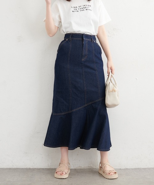 natural couture（ナチュラルクチュール）の「【WEB限定】アシメフレアデニムスカート（デニムスカート・レディース・オフホワイト/ブラウン/ブルー/インディゴブルー・FREE）」の13枚目の写真