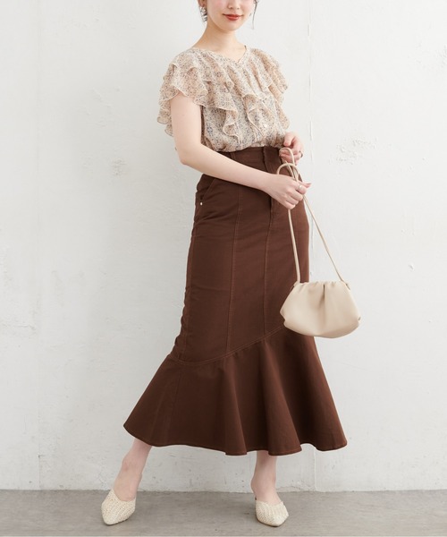 natural couture（ナチュラルクチュール）の「【WEB限定】アシメフレアデニムスカート（デニムスカート・レディース・オフホワイト/ブラウン/ブルー/インディゴブルー・FREE）」の18枚目の写真