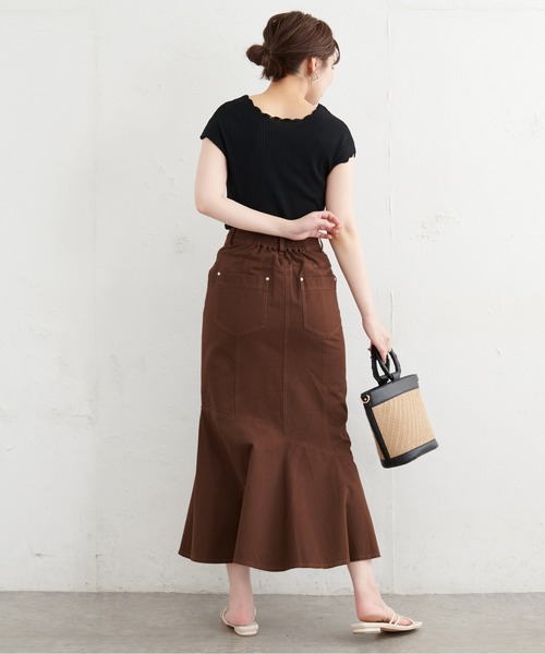 natural couture（ナチュラルクチュール）の「【WEB限定】アシメフレアデニムスカート（デニムスカート・レディース・オフホワイト/ブラウン/ブルー/インディゴブルー・FREE）」の9枚目の写真