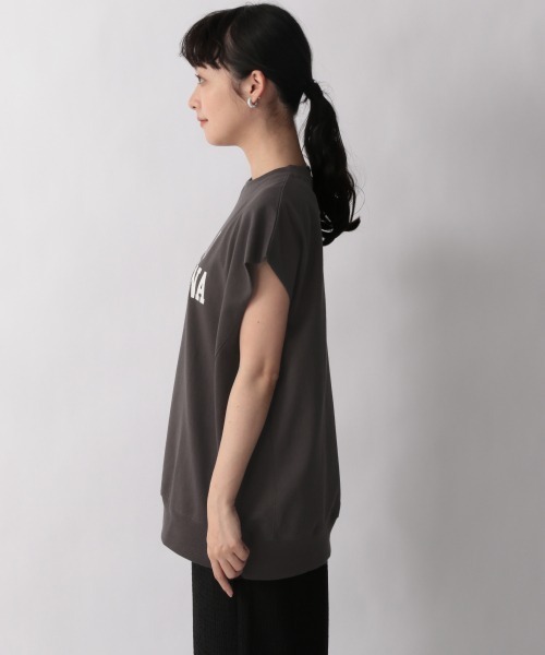 LOWRYS FARM（ローリーズファーム）の「ミニウラケプリントロゴフレンチスリーブ　948730（Tシャツ/カットソー・レディース・オフホワイト/チャコールグレー/グリーン/グレー・FREE）」の5枚目の写真