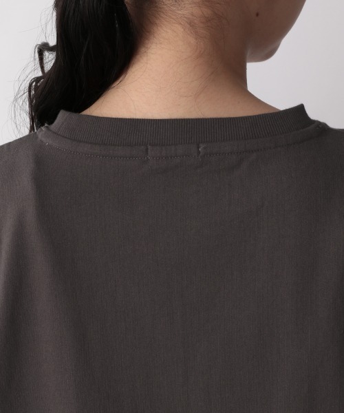 LOWRYS FARM（ローリーズファーム）の「ミニウラケプリントロゴフレンチスリーブ　948730（Tシャツ/カットソー・レディース・オフホワイト/チャコールグレー/グリーン/グレー・FREE）」の8枚目の写真