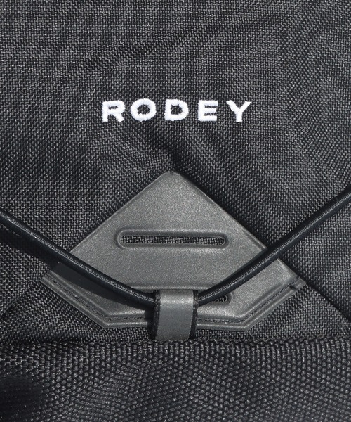THE NORTH FACE(ザノースフェイス)の「THE NORTH FACE/ザ・ノースフェイス Rodey リュックサック バックパック リュック(バックパック/リュック・メンズ・ブラック/カーキ・ONE SIZE)」の15枚目の写真