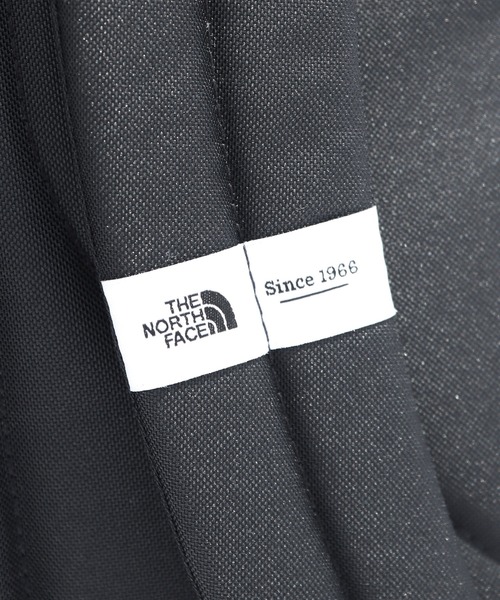 THE NORTH FACE(ザノースフェイス)の「THE NORTH FACE/ザ・ノースフェイス Rodey リュックサック バックパック リュック(バックパック/リュック・メンズ・ブラック/カーキ・ONE SIZE)」の17枚目の写真