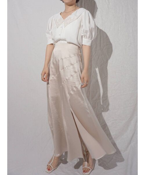 MERCURYDUO(マーキュリーデュオ)の「サテンドレープカッティングスカート(スカート・レディース・ベージュ/イエロー/ラベンダー・SMALL/MEDIUM)」の11枚目の写真