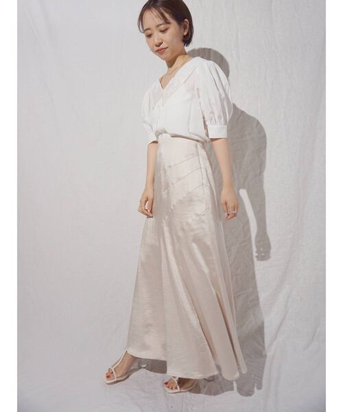 MERCURYDUO(マーキュリーデュオ)の「サテンドレープカッティングスカート(スカート・レディース・ベージュ/イエロー/ラベンダー・SMALL/MEDIUM)」の12枚目の写真