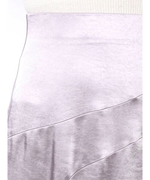 MERCURYDUO(マーキュリーデュオ)の「サテンドレープカッティングスカート(スカート・レディース・ベージュ/イエロー/ラベンダー・SMALL/MEDIUM)」の19枚目の写真