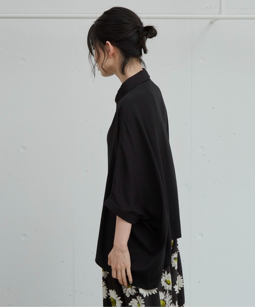 manana suerte（マニャーナスエルテ）の「ポンチョシャツ（シャツ/ブラウス・レディース・ブラック/オフホワイト・FREE）」の7枚目の写真