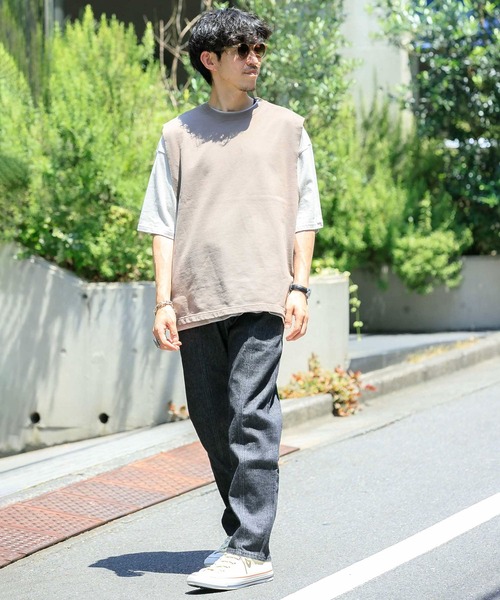 ITEMS URBANRESEARCH（アイテムズ アーバンリサーチ）の「カットオフスウェット ビッグサイズベスト（ベスト・メンズ・パープル/ブラック/モカ・MEDIUM/LARGE）」の6枚目の写真