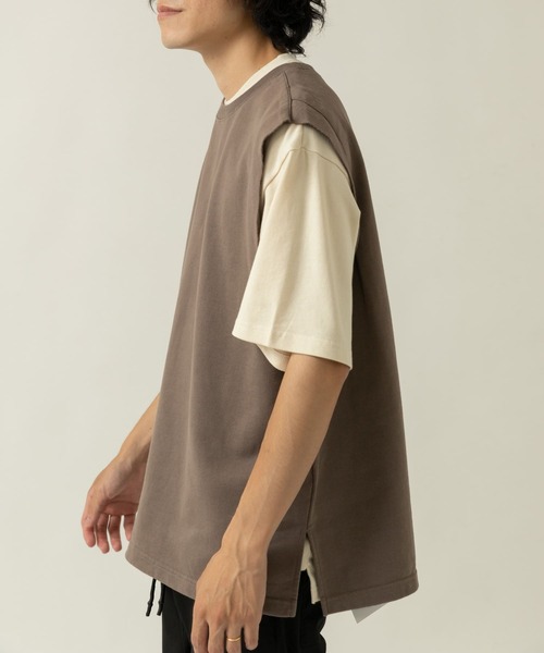 ITEMS URBANRESEARCH（アイテムズ アーバンリサーチ）の「カットオフスウェット ビッグサイズベスト（ベスト・メンズ・パープル/ブラック/モカ・MEDIUM/LARGE）」の7枚目の写真