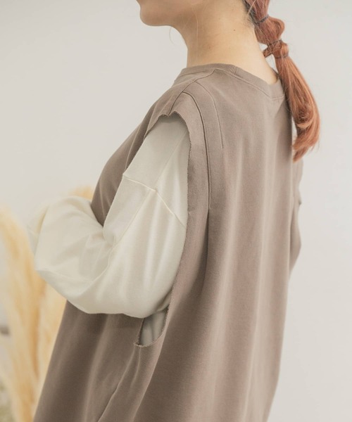 ITEMS URBANRESEARCH（アイテムズ アーバンリサーチ）の「カットオフスウェット ビッグサイズベスト（ベスト・メンズ・パープル/ブラック/モカ・MEDIUM/LARGE）」の21枚目の写真