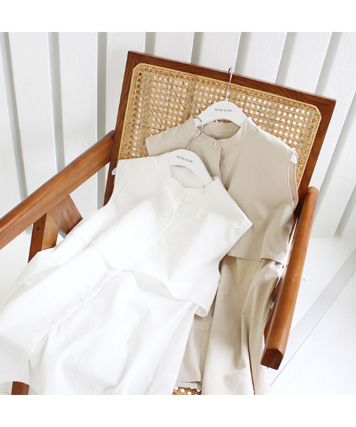 MODE ROBE(モードローブ)の「セーラーカラーノースリーブブラウス(シャツ/ブラウス・レディース・ホワイト/ベージュ・FREE)」の15枚目の写真