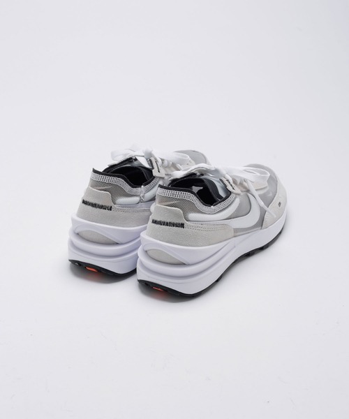 NIKE(ナイキ)の「NIKE/ナイキ ワッフルワン(スニーカー・レディース・ホワイト/ブラック・23/23.5/24/24.5)」の15枚目の写真