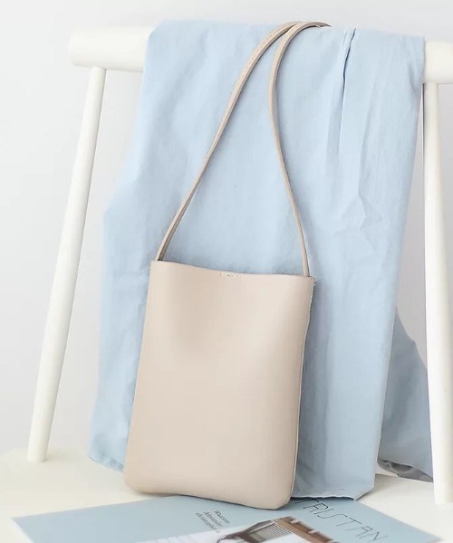 Coo+i(クーイ)の「サコッシュ ショルダーバッグ(ショルダーバッグ・レディース・ブラウン/ブラック/モカ/ブルー/グリーン/ベージュ・FREE)」の21枚目の写真