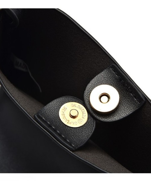 Coo+i(クーイ)の「サコッシュ ショルダーバッグ(ショルダーバッグ・レディース・ブラウン/ブラック/モカ/ブルー/グリーン/ベージュ・FREE)」の18枚目の写真