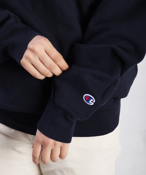 Champion(チャンピオン)の「Champion チャンピオン クルーネック 裏毛 長袖スウェット(トレーナー)(スウェット・メンズ・グレー/グリーン/ブラック/ネイビー/ブルー系その他/ライトピンク/ブルー・XL/M/L/XXL/S)」の16枚目の写真