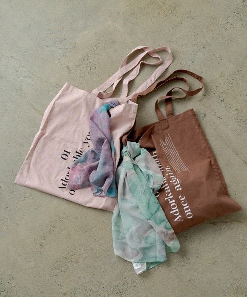 Kastane(カスタネ)の「シアームラ染めスカーフ(バンダナ/スカーフ・レディース・ピンク/イエロー/グリーン・FREE)」の5枚目の写真