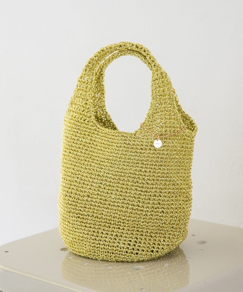 LEPSIM（レプシィム）の「メタリックミニマルシェＢＡＧ　236069（ハンドバッグ・レディース・ブラック/ダークブラウン/シルバー/グリーン/ゴールド・ONE SIZE）」の5枚目の写真