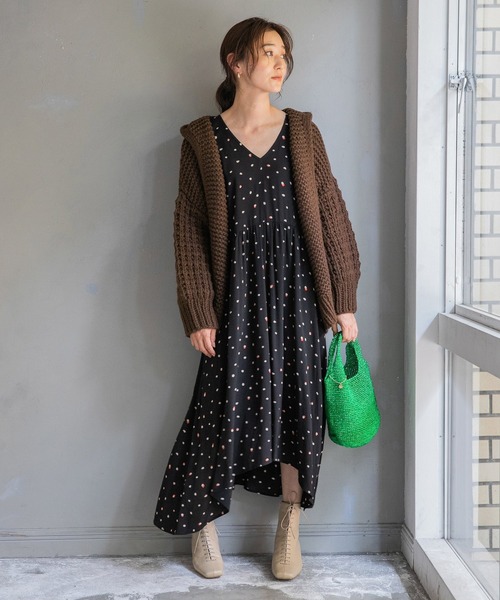 LEPSIM（レプシィム）の「メタリックミニマルシェＢＡＧ　236069（ハンドバッグ・レディース・ブラック/ダークブラウン/シルバー/グリーン/ゴールド・ONE SIZE）」の21枚目の写真