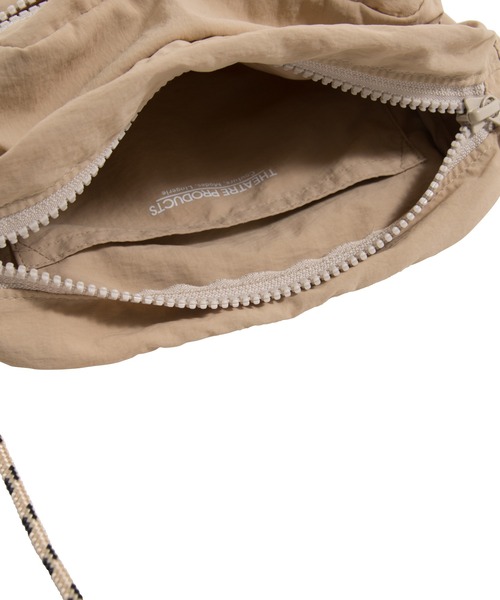 THEATRE PRODUCTS（シアタープロダクツ）の「スクエアショルダーバッグ（ショルダーバッグ・レディース・ブラック/ベージュ・FREE）」の15枚目の写真