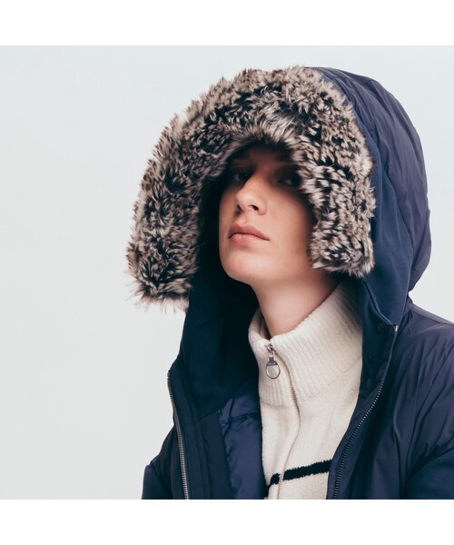 AIGLE（エーグル）の「撥水 リラックスモード ロングダウンコート（ダウンジャケット/コート・レディース・ライトブルー/アイボリー/ダークネイビー・38/36/40）」の17枚目の写真