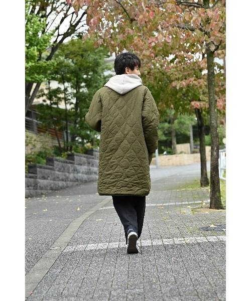 URBAN COLLECTION(アーバンコレクション)の「リバーシブル ノーカラーボアコート(ブルゾン・メンズ・ブラック/カーキ・XL/M/L)」の15枚目の写真