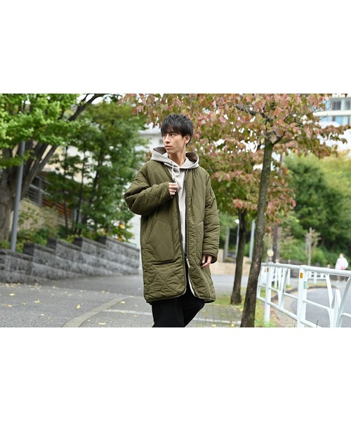 URBAN COLLECTION(アーバンコレクション)の「リバーシブル ノーカラーボアコート(ブルゾン・メンズ・ブラック/カーキ・XL/M/L)」の8枚目の写真