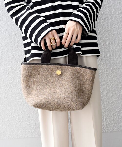 BONFANTI（ボンファンティ）の「BONFANTI:フェルトトート◇（トートバッグ・レディース・ブラウン/ナチュラル/ライトブルー・ONE SIZE）」の14枚目の写真