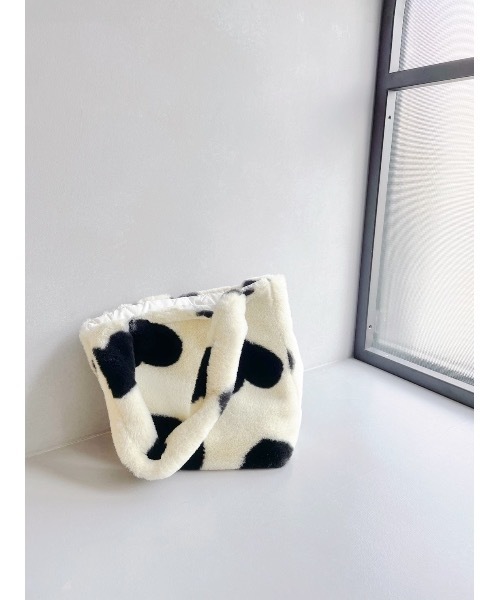 JUMELLE（ジュメロ）の「ハートエコファーバッグ（ハンドバッグ・レディース・アイボリー・FREE）」の15枚目の写真