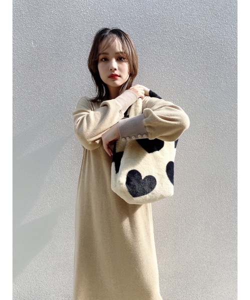 JUMELLE（ジュメロ）の「ハートエコファーバッグ（ハンドバッグ・レディース・アイボリー・FREE）」の7枚目の写真