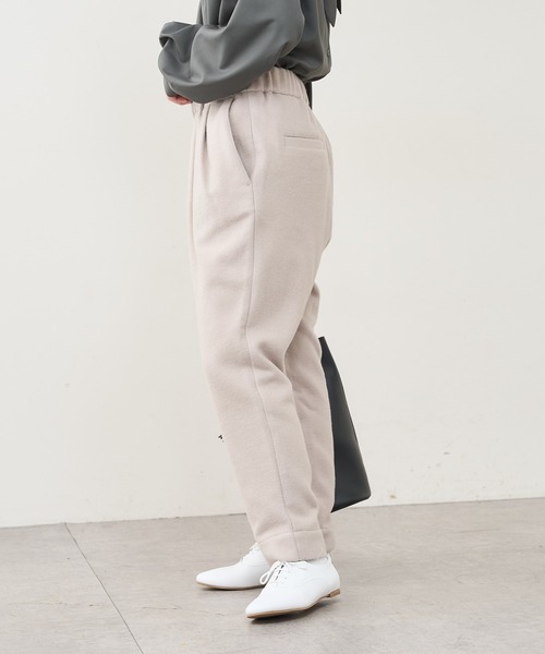 PUAL CE CIN（ピュアルセシン）の「ウール混ライトモッサテーパードパンツ（その他パンツ・レディース・チャコールグレー/ベージュ/ライトベージュ・FREE）」の7枚目の写真