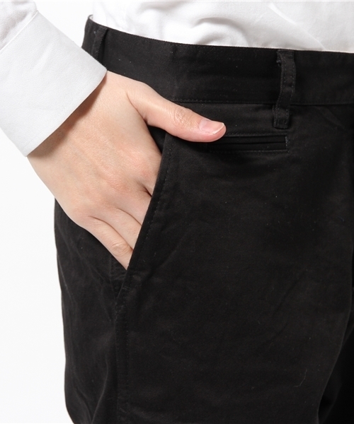 GIORDANO（ジョルダーノ）の「[GIORDANO]ウエポンカラーチノパンツ（チノパンツ・メンズ・ブラック/ベージュ/レッド・MEDIUM/LARGE）」の9枚目の写真